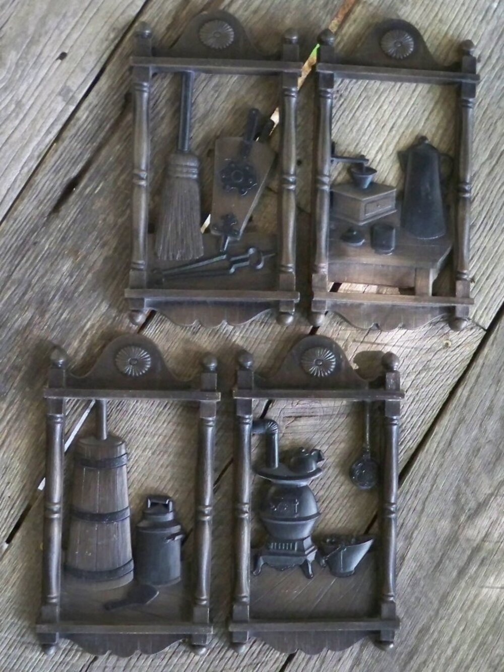 4 Homco Early American Plastic Wall Decor